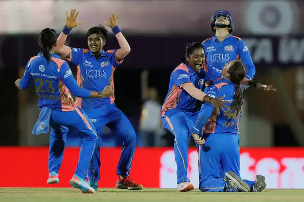 Mumbai Indians Women Edge Delhi Capitals to Win WPL 2025