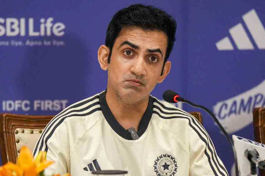 Gautam Gambhir speaking at press conference on RCB roadshow tragedy and India cricket tour
