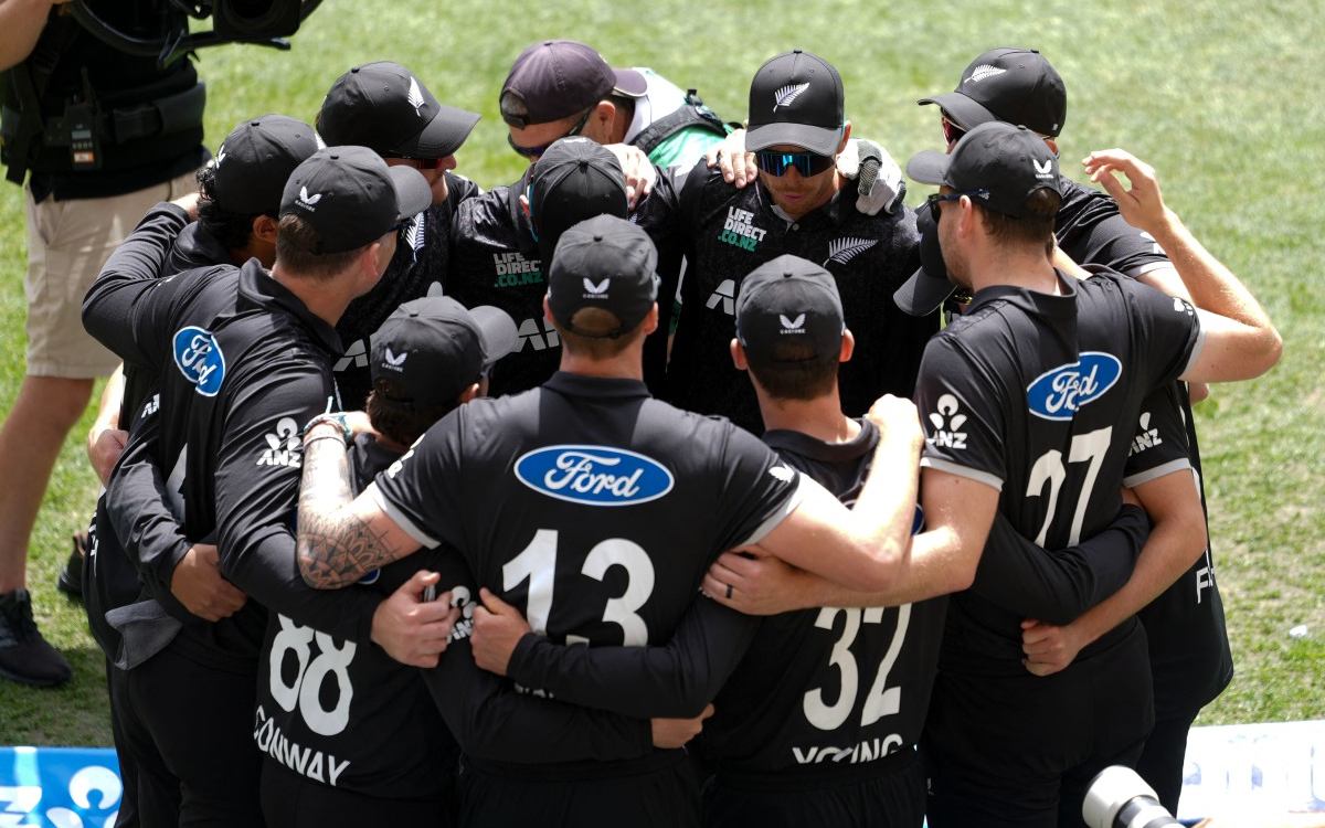 New Zealand vs West Indies: NZ Hold Nerve for 9-Run Victory 💪